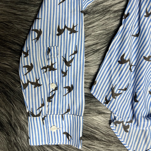 Express Blouse - Picture 2 of 4